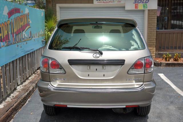 Photo of 2001 Tan Lexus RX 300