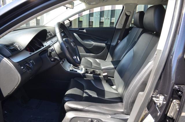 Photo of 2010 Deep Black Metallic Volkswagen Passat