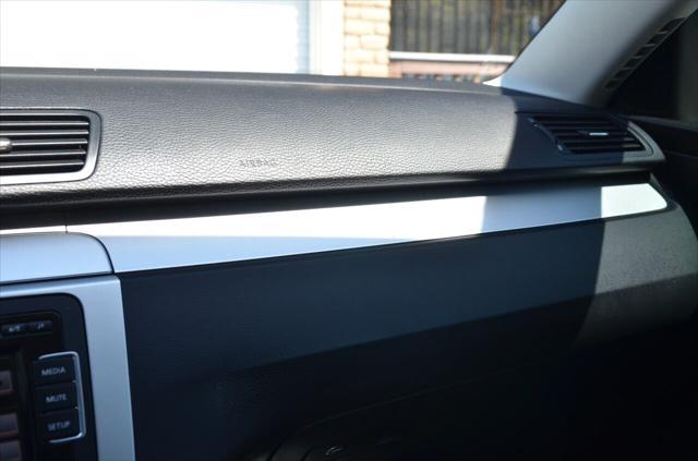 Photo of 2010 Deep Black Metallic Volkswagen Passat