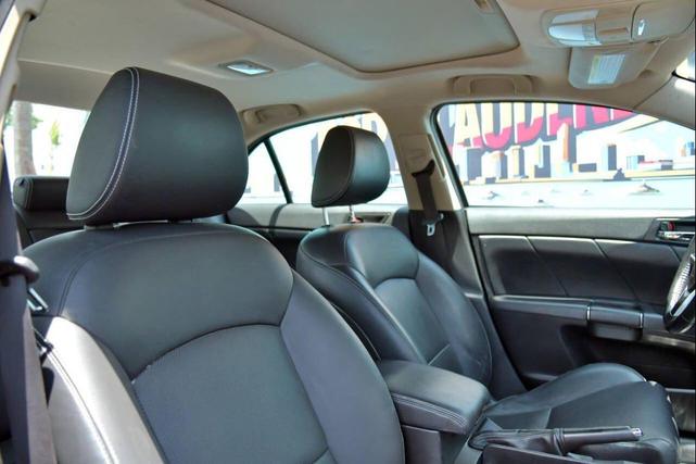 Photo of 2013 Solid Red Suzuki Kizashi