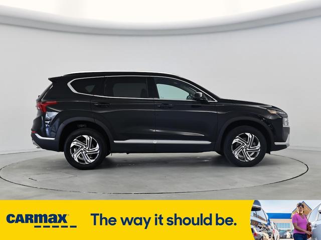 Photo of 2022 Black Hyundai SANTA FE