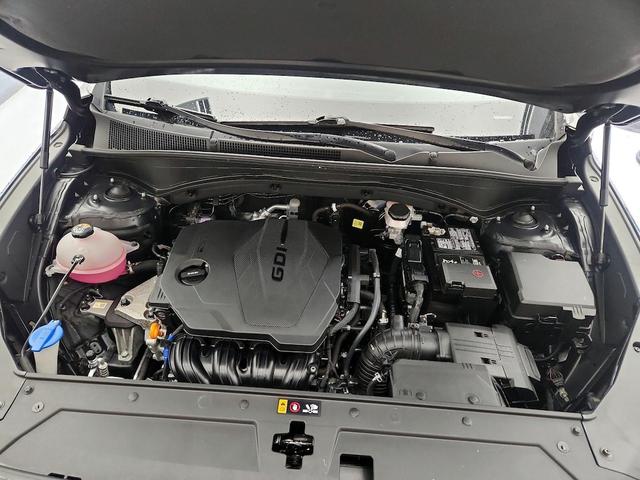 Photo of 2022 Black Hyundai SANTA FE