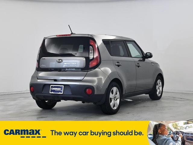 Photo of 2017 Gray Kia Soul