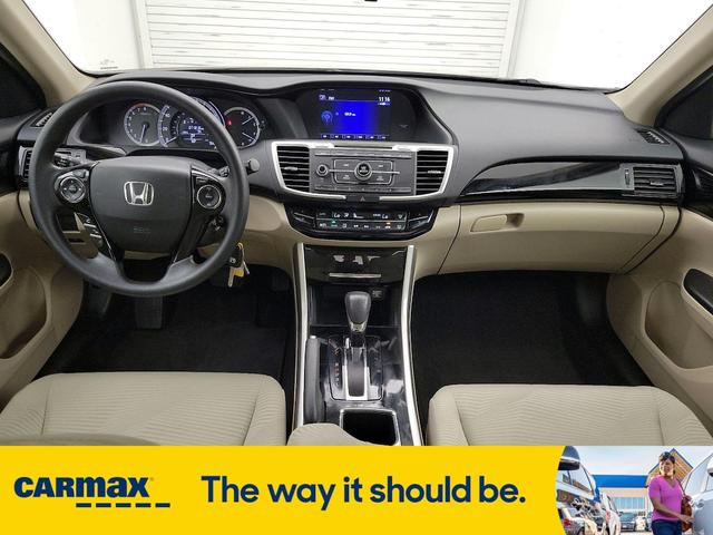 Photo of 2017 Tan Honda Accord