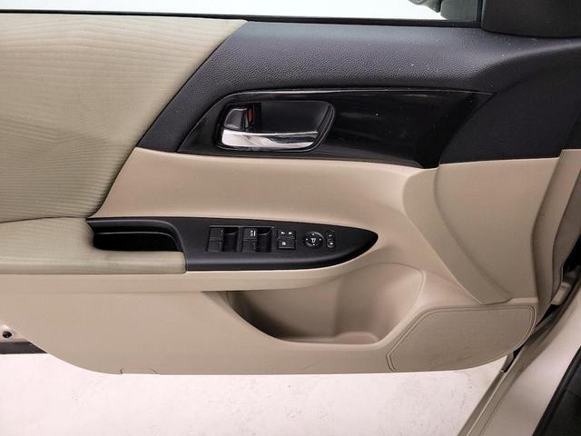 Photo of 2017 Tan Honda Accord