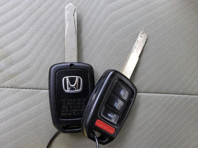 Photo of 2017 Tan Honda Accord