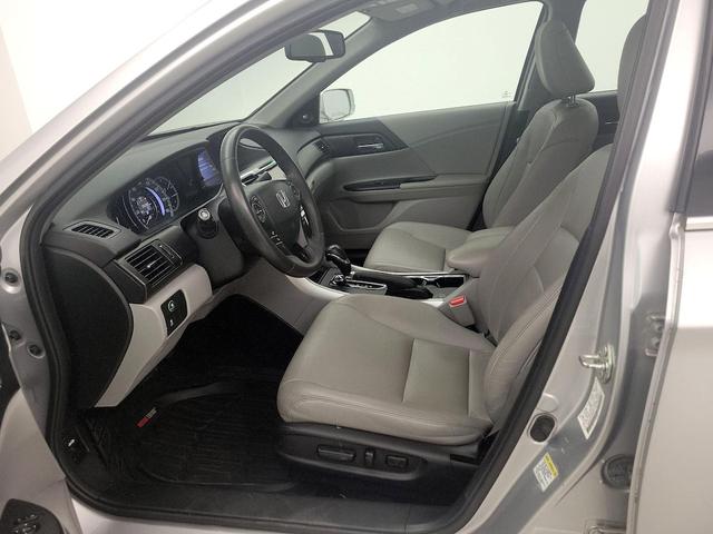 Photo of 2014 Silver Honda Accord