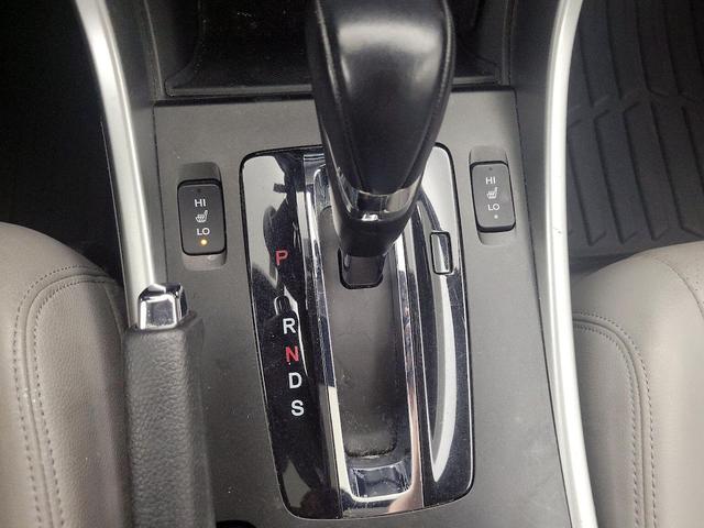 Photo of 2014 Silver Honda Accord
