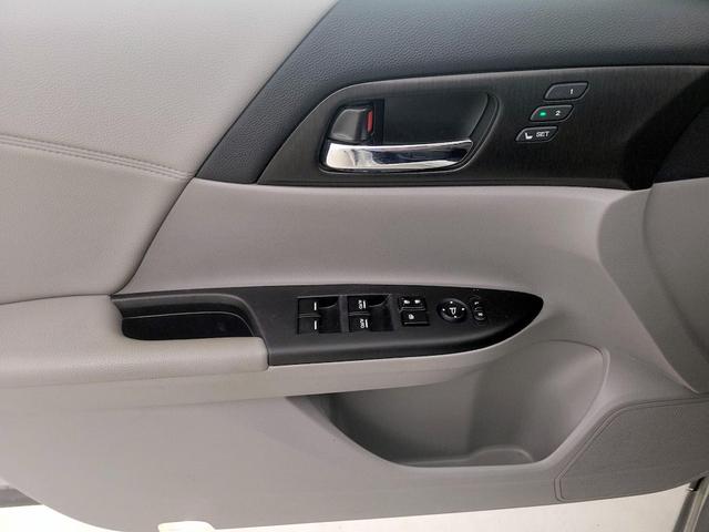 Photo of 2014 Silver Honda Accord