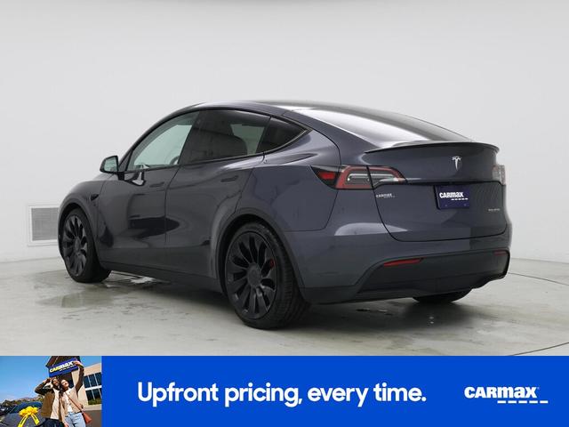 Photo of 2022 Gray Tesla Model Y