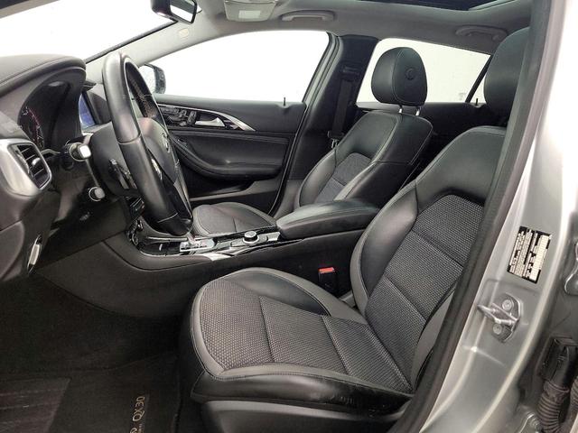 Photo of 2018 Silver INFINITI QX30