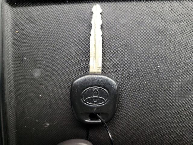 Photo of 2017 Silver Toyota Sienna