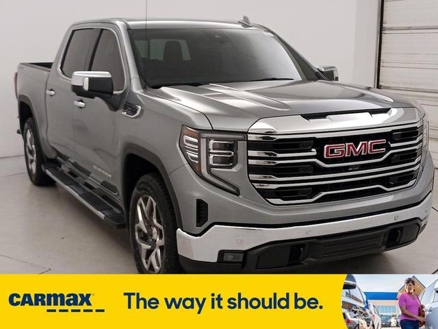 Photo of 2024 Gray GMC Sierra 1500