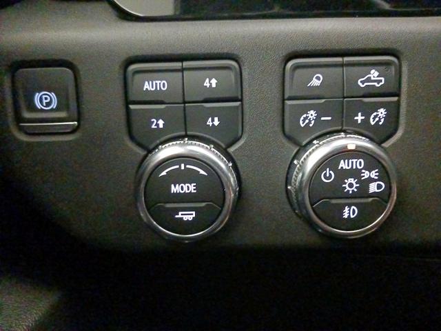 Photo of 2024 Gray GMC Sierra 1500