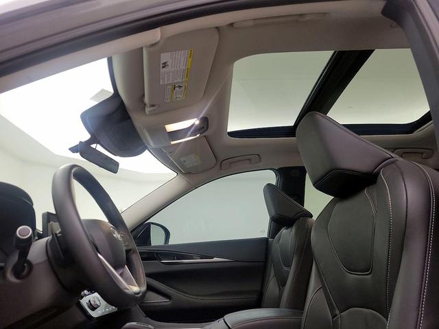 Photo of 2025 Gray INFINITI QX60