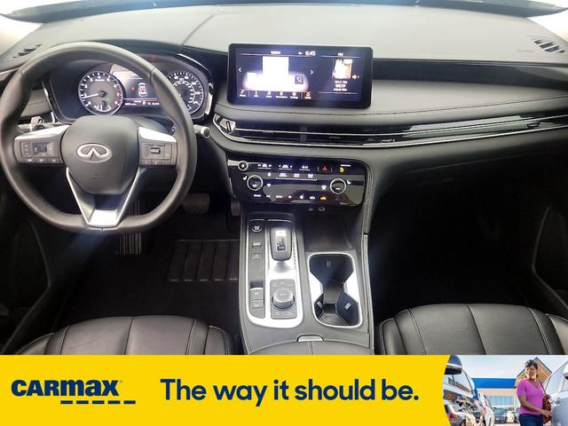 Photo of 2025 Gray INFINITI QX60