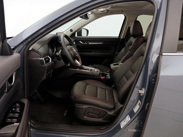 Photo of 2024 Gray Mazda CX-5