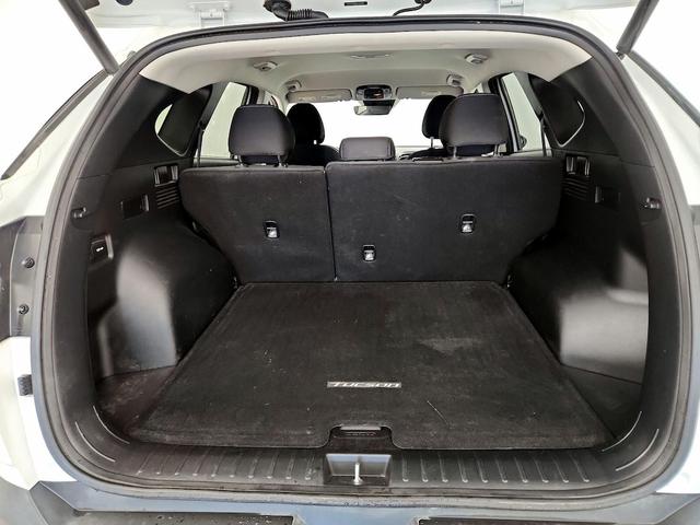 Photo of 2024 White Hyundai TUCSON