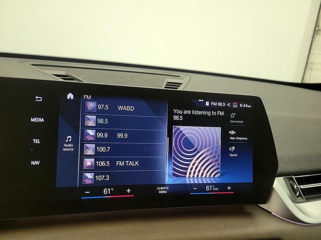 Photo of 2023 Orange BMW X1