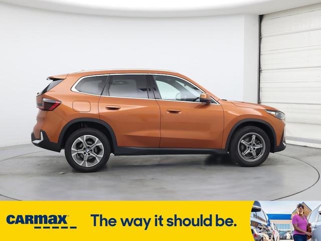 Photo of 2023 Orange BMW X1
