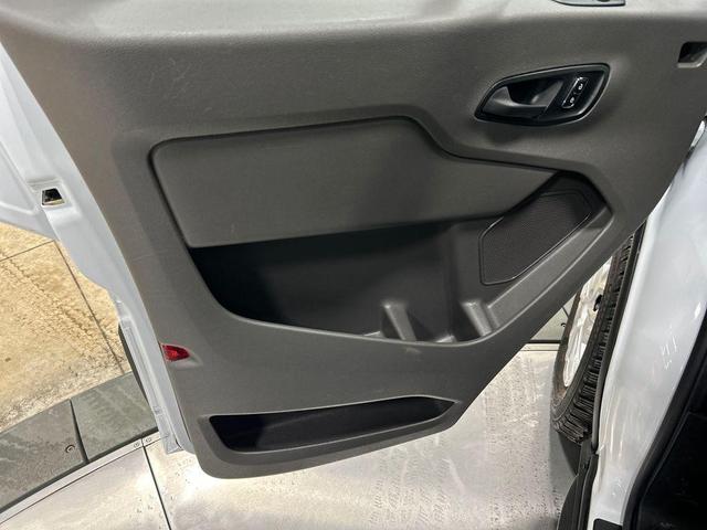 Photo of 2023 Oxford White Ford Transit-350