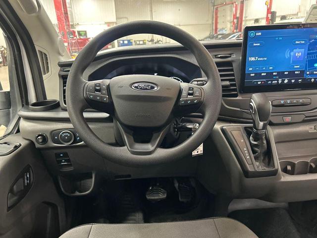 Photo of 2025 Oxford White Ford Transit-350