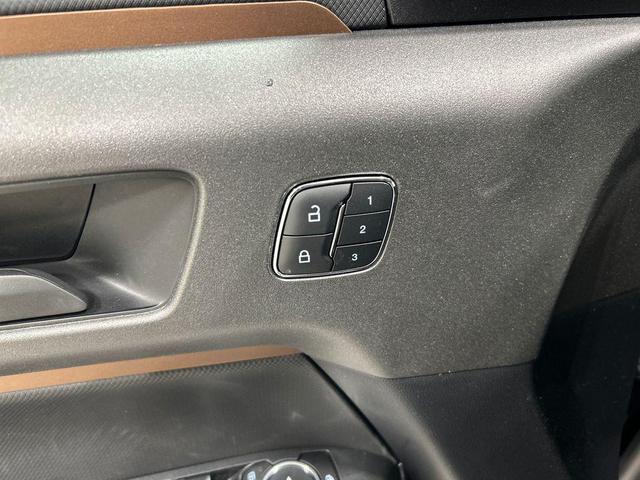 Photo of 2025 Shadow Black Ford Bronco Sport
