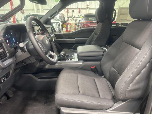 Photo of 2025 Antimatter Blue Metallic Ford F-150