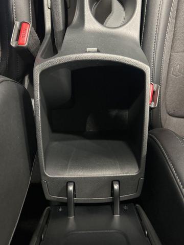 Photo of 2026 Snow White Pearl Kia Seltos
