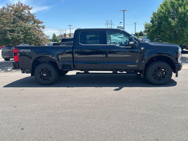 Photo of 2025 Agate Black Metallic Ford F-350