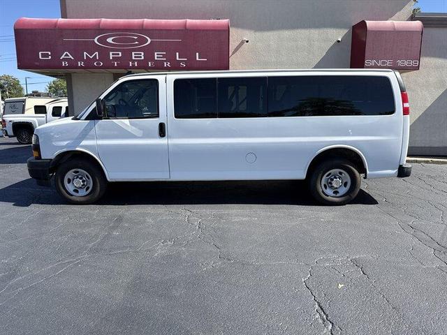 Photo of 2024 Summit White Chevrolet Express 3500
