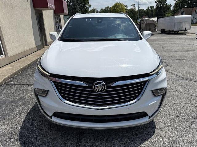 Photo of 2024 White Frost Tri-Coat Buick Enclave