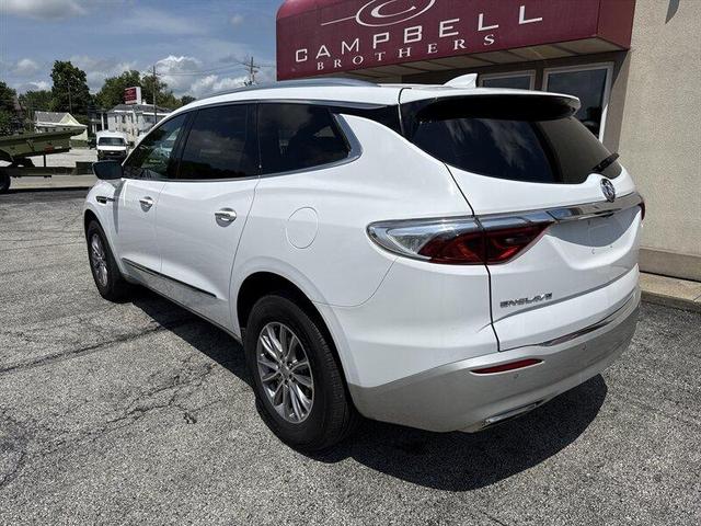 Photo of 2024 White Frost Tri-Coat Buick Enclave