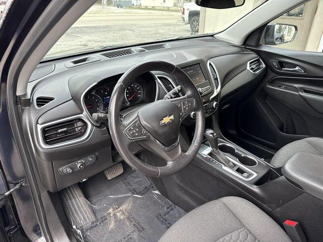 Photo of 2021 Midnight Blue Metallic Chevrolet Equinox
