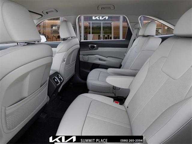 Photo of 2025 Glacial White Pearl Kia Sorento