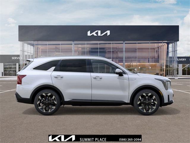 Photo of 2025 Glacial White Pearl Kia Sorento