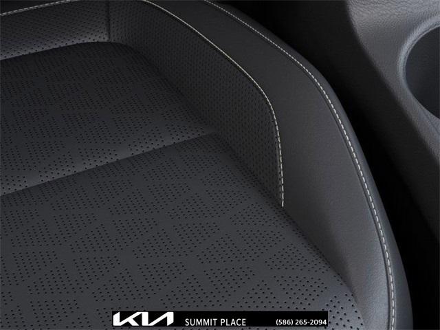 Photo of 2025 Steel Gray Kia Seltos