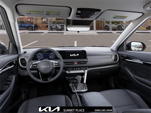 Photo of 2025 Steel Gray Kia Seltos