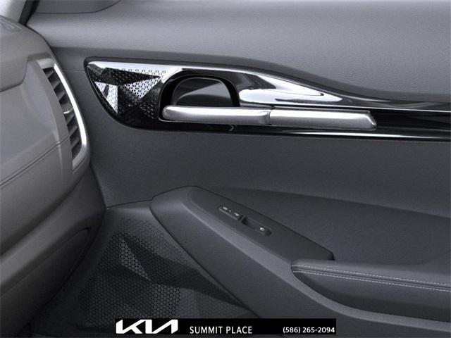 Photo of 2026 Snow White Pearl Kia Seltos