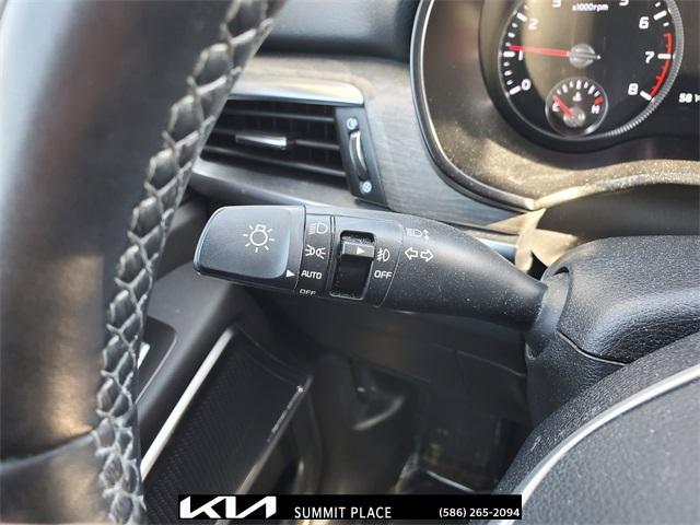 Photo of 2022 Ebony Black Kia Telluride