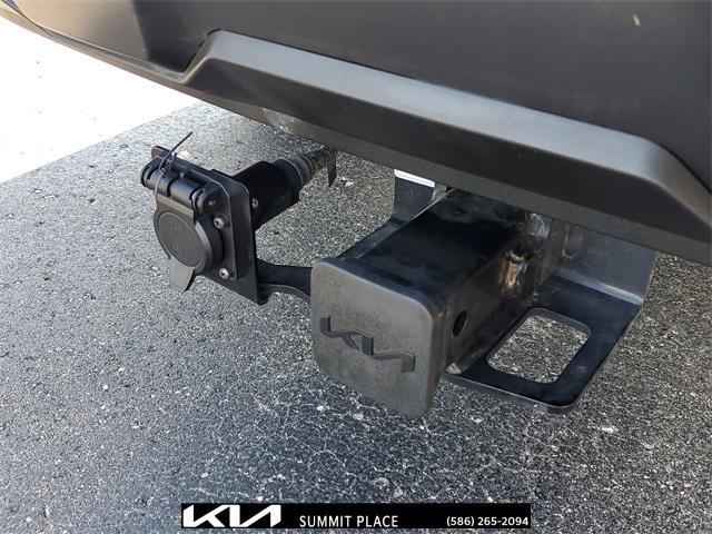 Photo of 2025 Road Rider Brown Kia Sorento