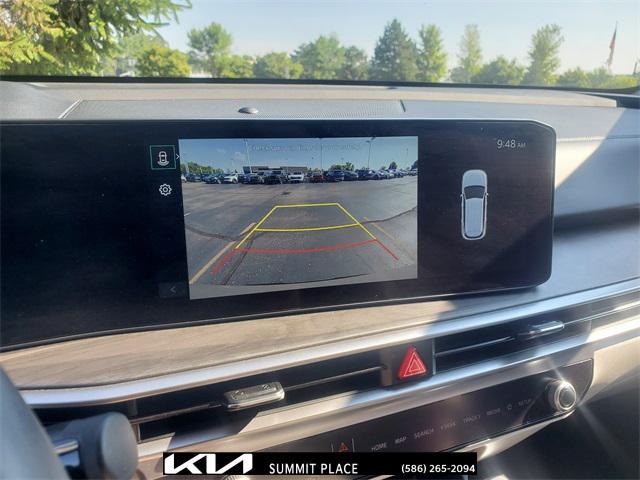 Photo of 2025 Road Rider Brown Kia Sorento