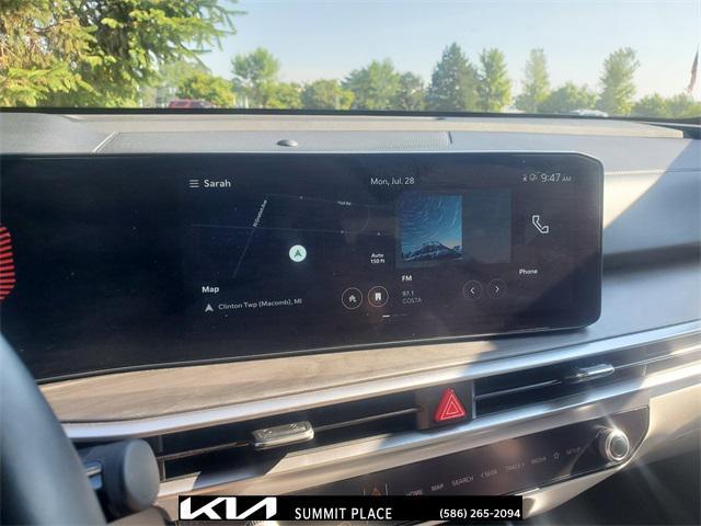 Photo of 2025 Road Rider Brown Kia Sorento