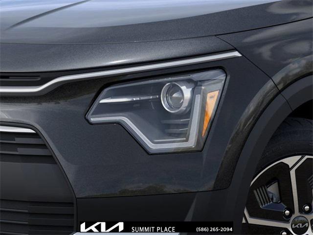 Photo of 2025 Interstellar Gray Kia Niro