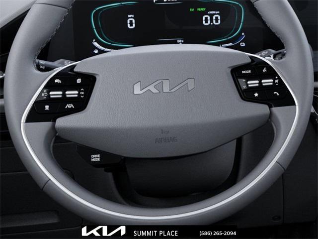 Photo of 2025 Interstellar Gray Kia Niro