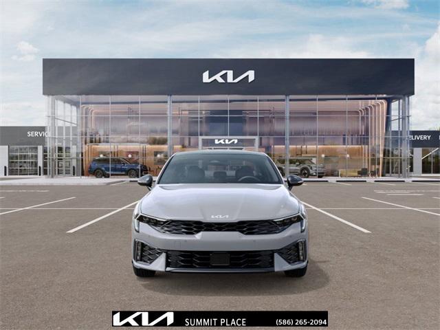 Photo of 2025 Wolf Gray Kia K5