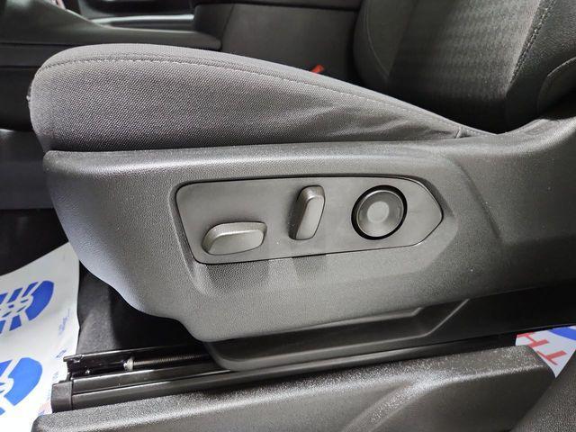 Photo of 2023 Summit White GMC Yukon