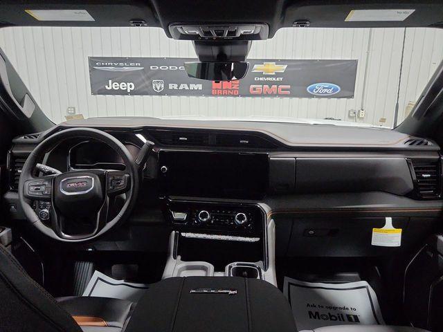 Photo of 2025 Summit White GMC Sierra 2500