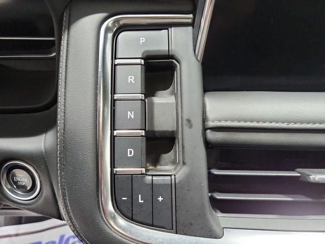 Photo of 2023 Summit White Chevrolet Suburban