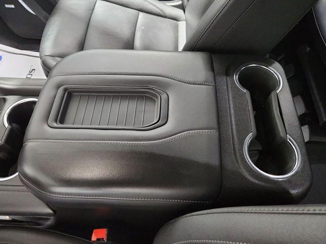 Photo of 2023 Summit White Chevrolet Suburban